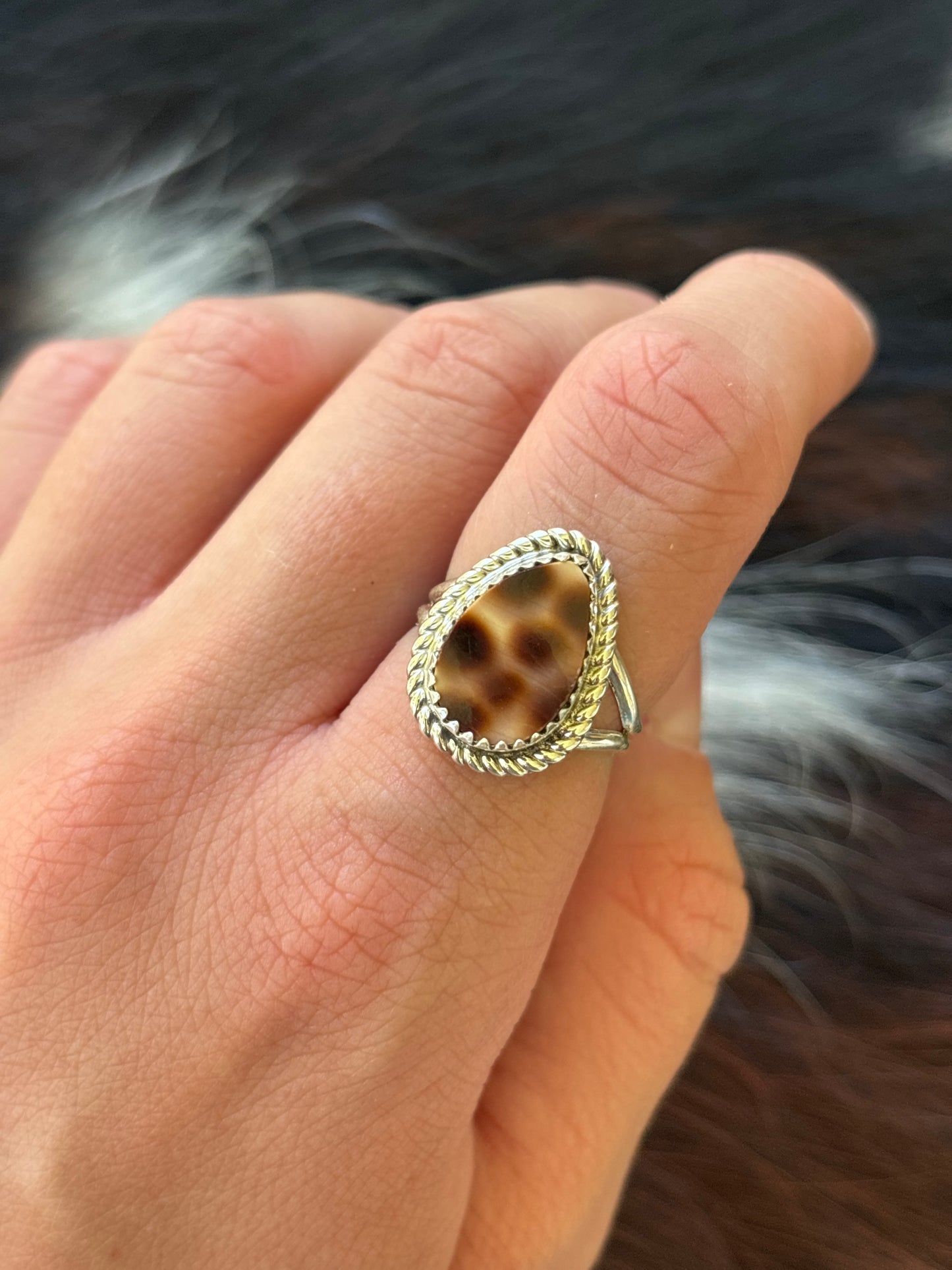 Native American, Hand-Made, Cowrie & Sterling Silver Ring