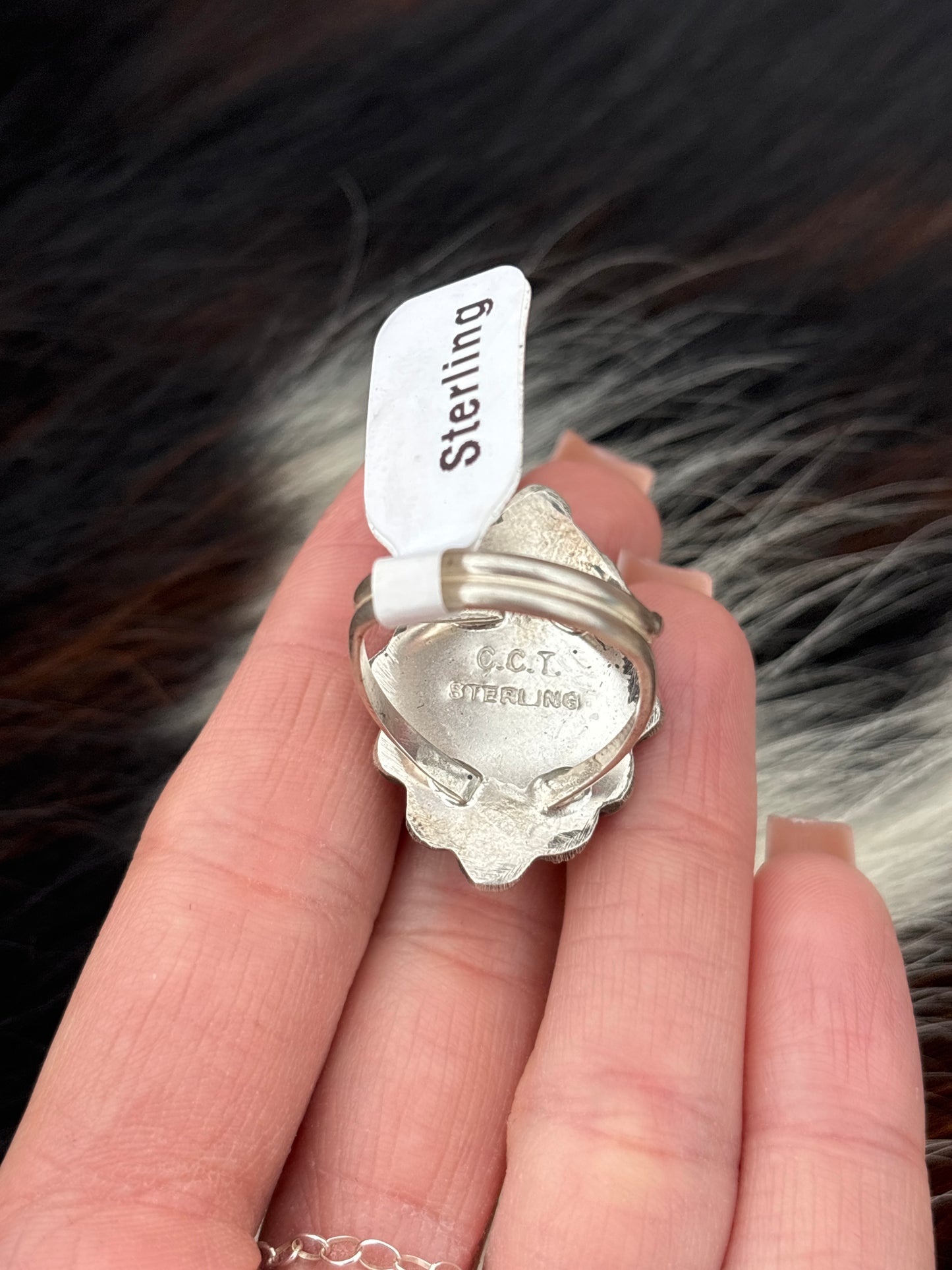 Native American, Hand-Made, GH Turquoise & Sterling Silver Ring