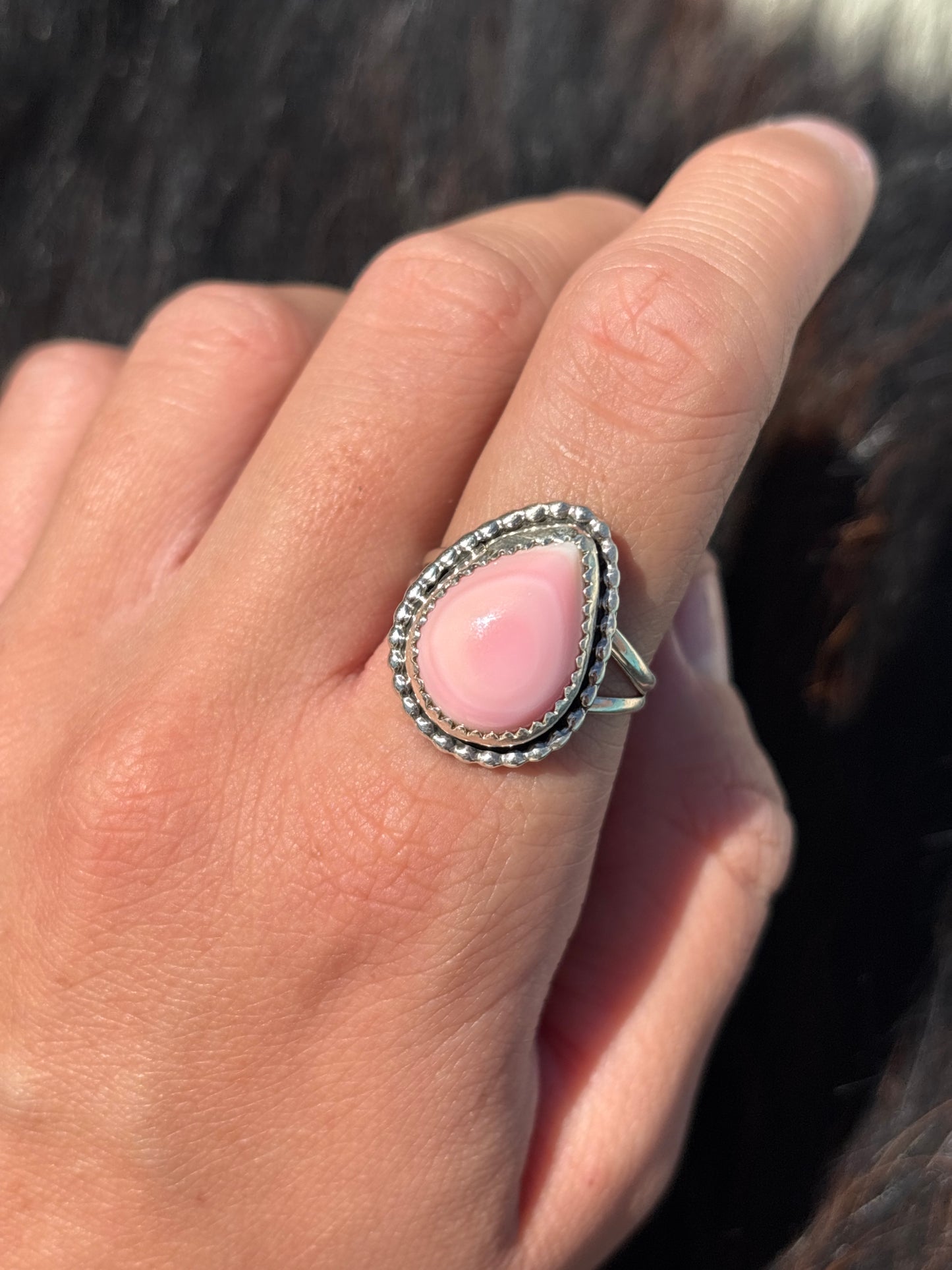 Native American, Hand-Made, Pink Conch & Sterling Silver Ring