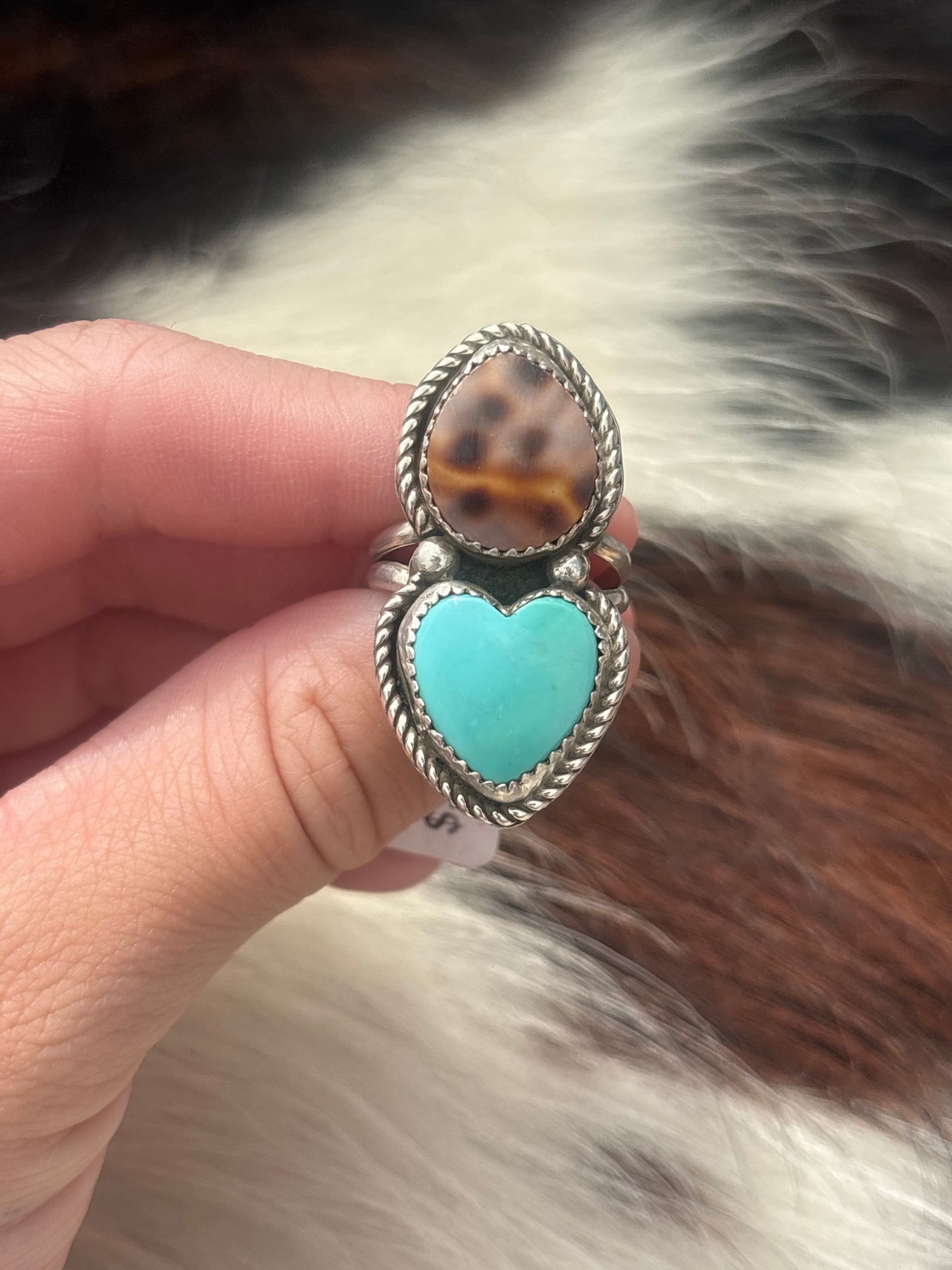 Native American, Hand-Made, Turquoise, Cowrie & Sterling Silver Ring