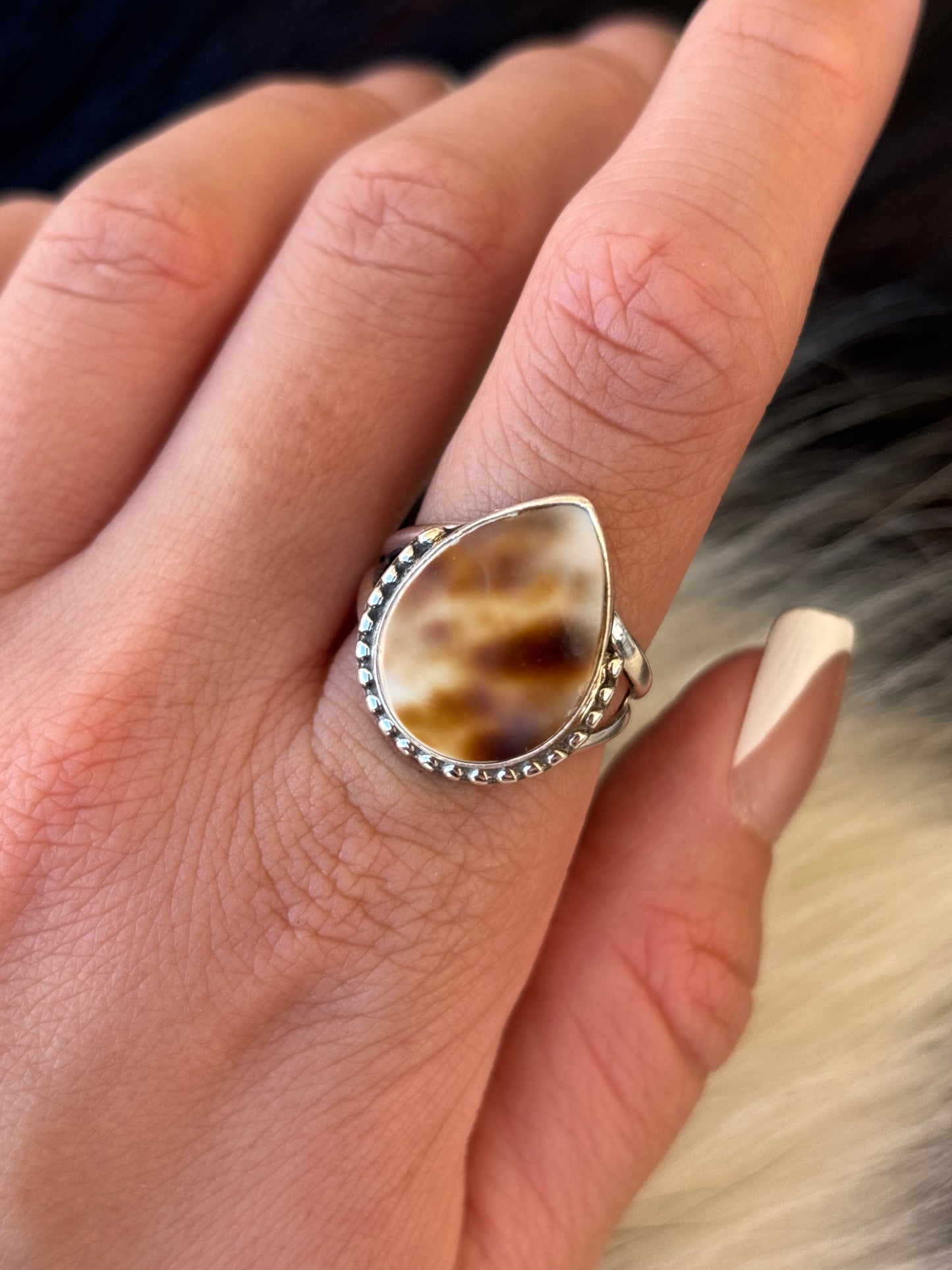 Native American, Hand-Made, Cowrie & Sterling Silver Ring