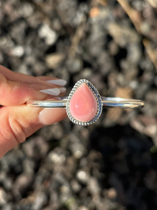 Native American, Handmade, Pink Conch & Sterling Silver Cuff