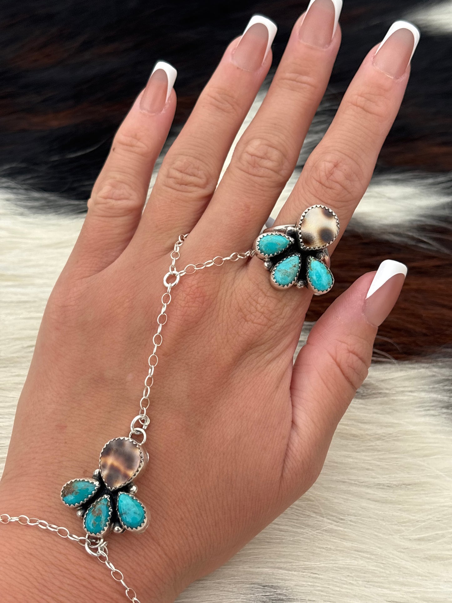 Native American, Hand-Made, Turquoise, Cowrie & Sterling Silver  Ring