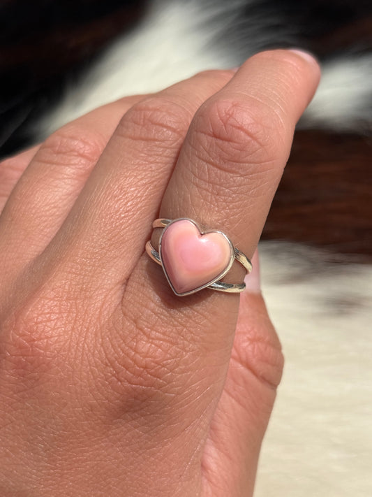 Native American, Hand-Made, Pink Conch & Sterling Silver Ring