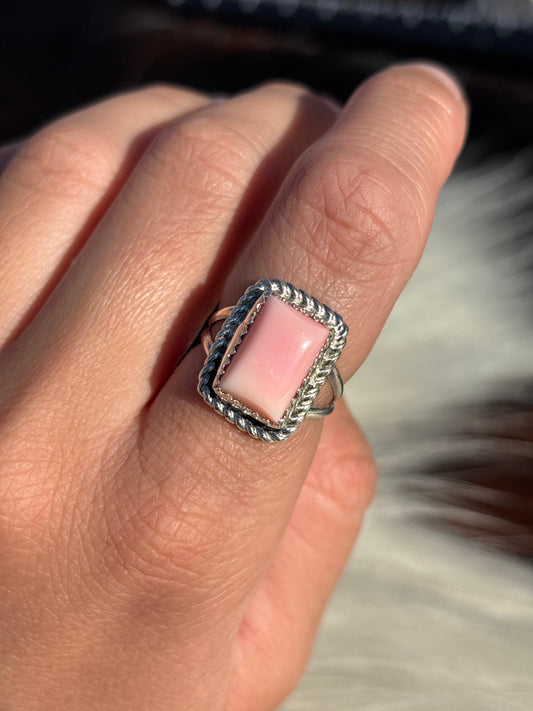 Native American, Hand-Made, Pink Conch & Sterling Silver Ring