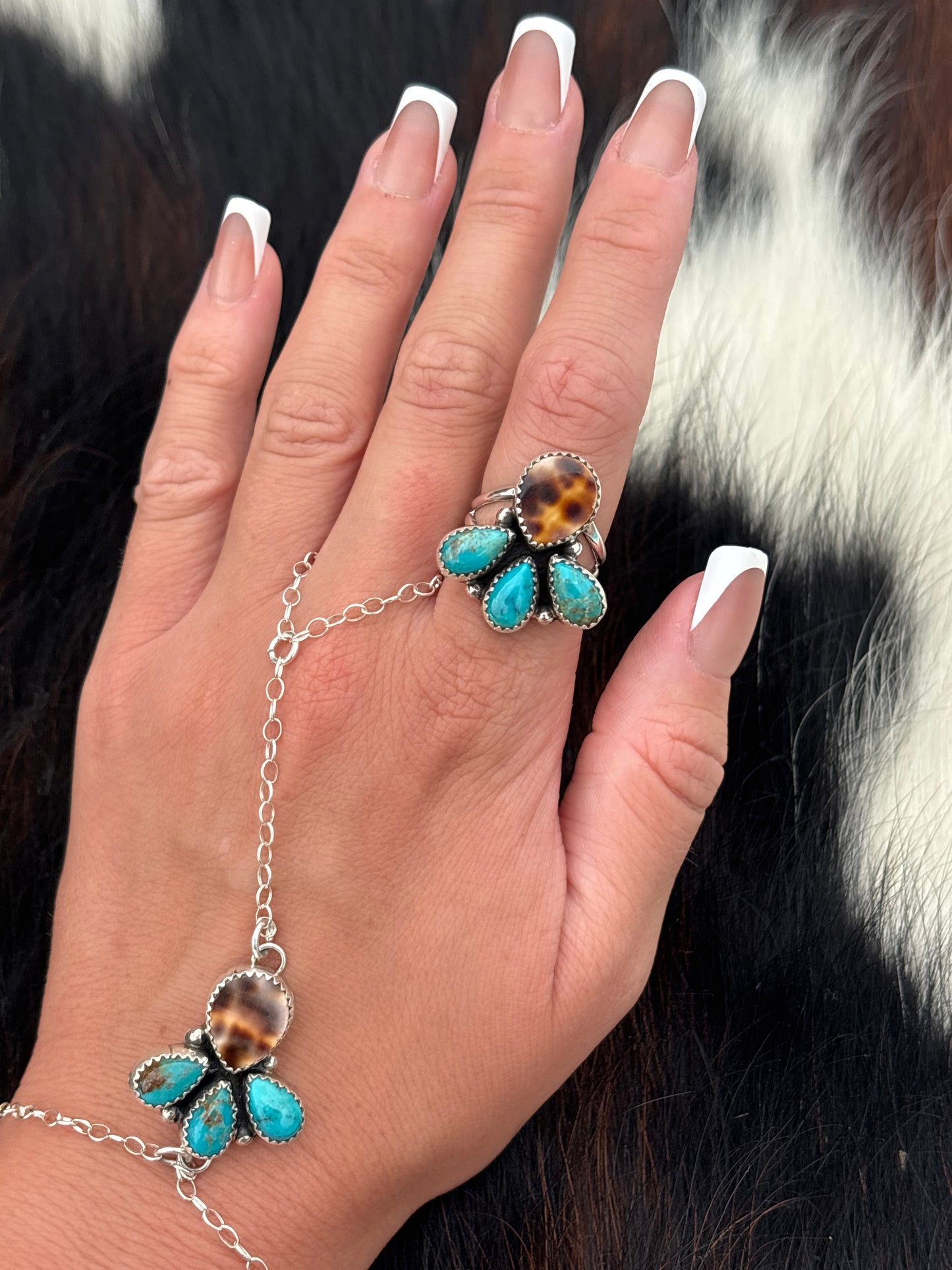 Native American, Hand-Made, Turquoise, Cowrie & Sterling Silver  Ring