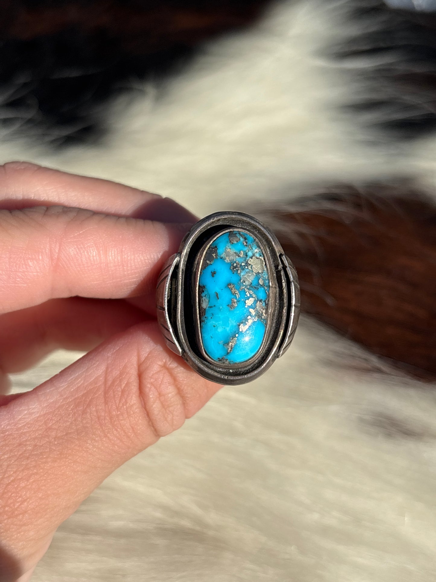 Mens Vintage Native American, Hand-Made, Turquoise & Sterling Silver Ring