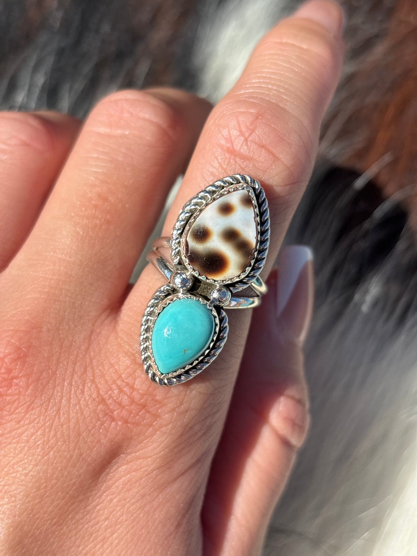 Native American, Hand-Made, Turquoise, Cowrie & Sterling Silver  Ring