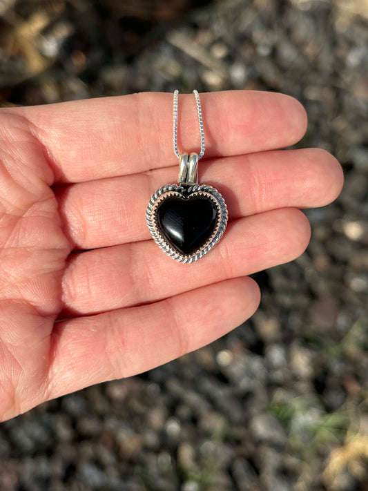 Native American, Hand-Made, Onyx & Sterling Silver Necklace