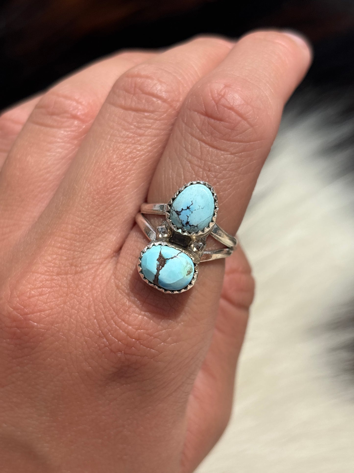 Native American, Hand-Made, GH Turquoise & Sterling Silver Ring