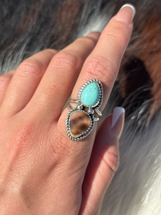 Native American, Hand-Made, Turquoise, Cowrie & Sterling Silver  Ring