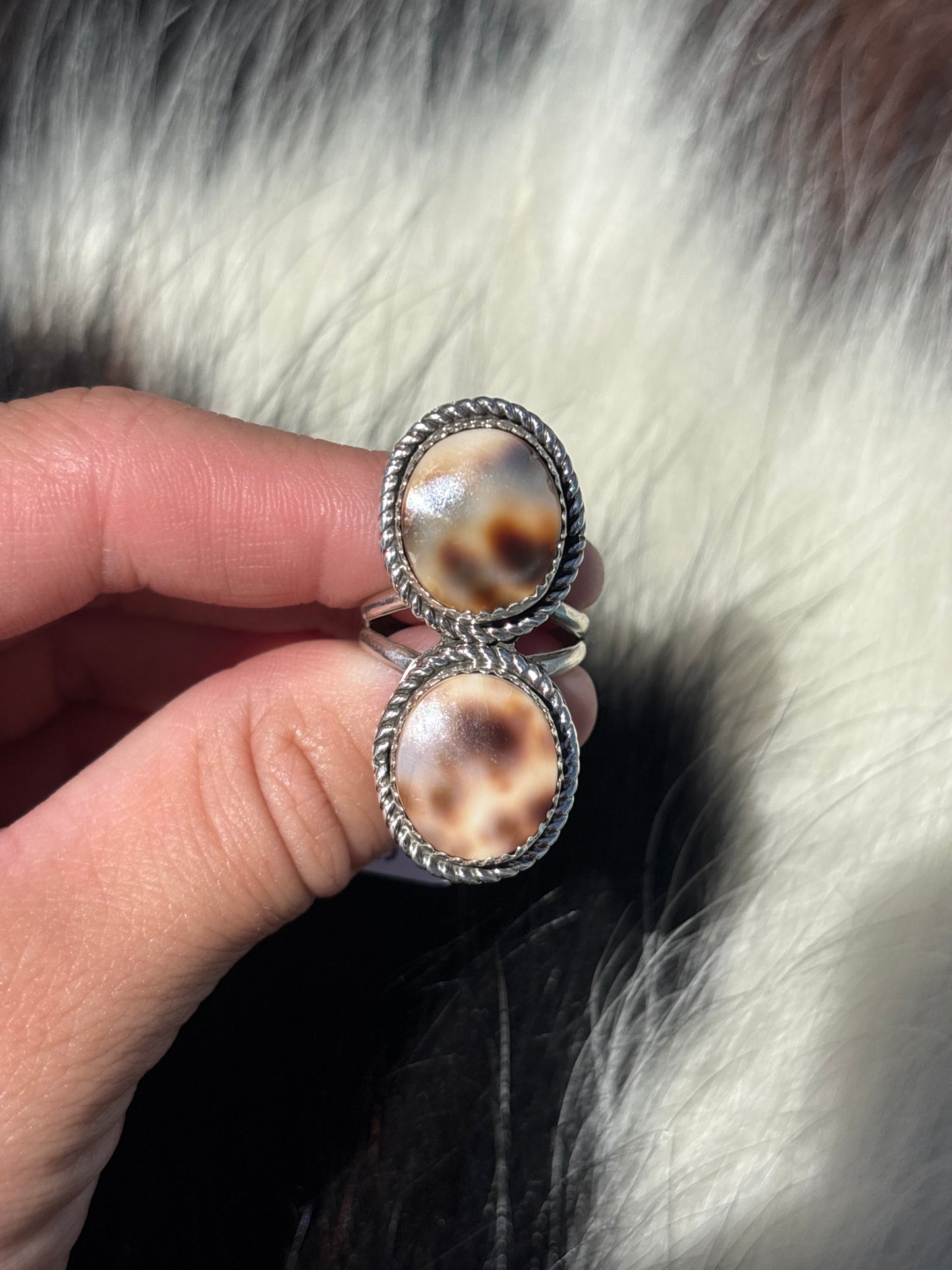 Native American, Hand-Made, Cowrie & Sterling Silver Ring