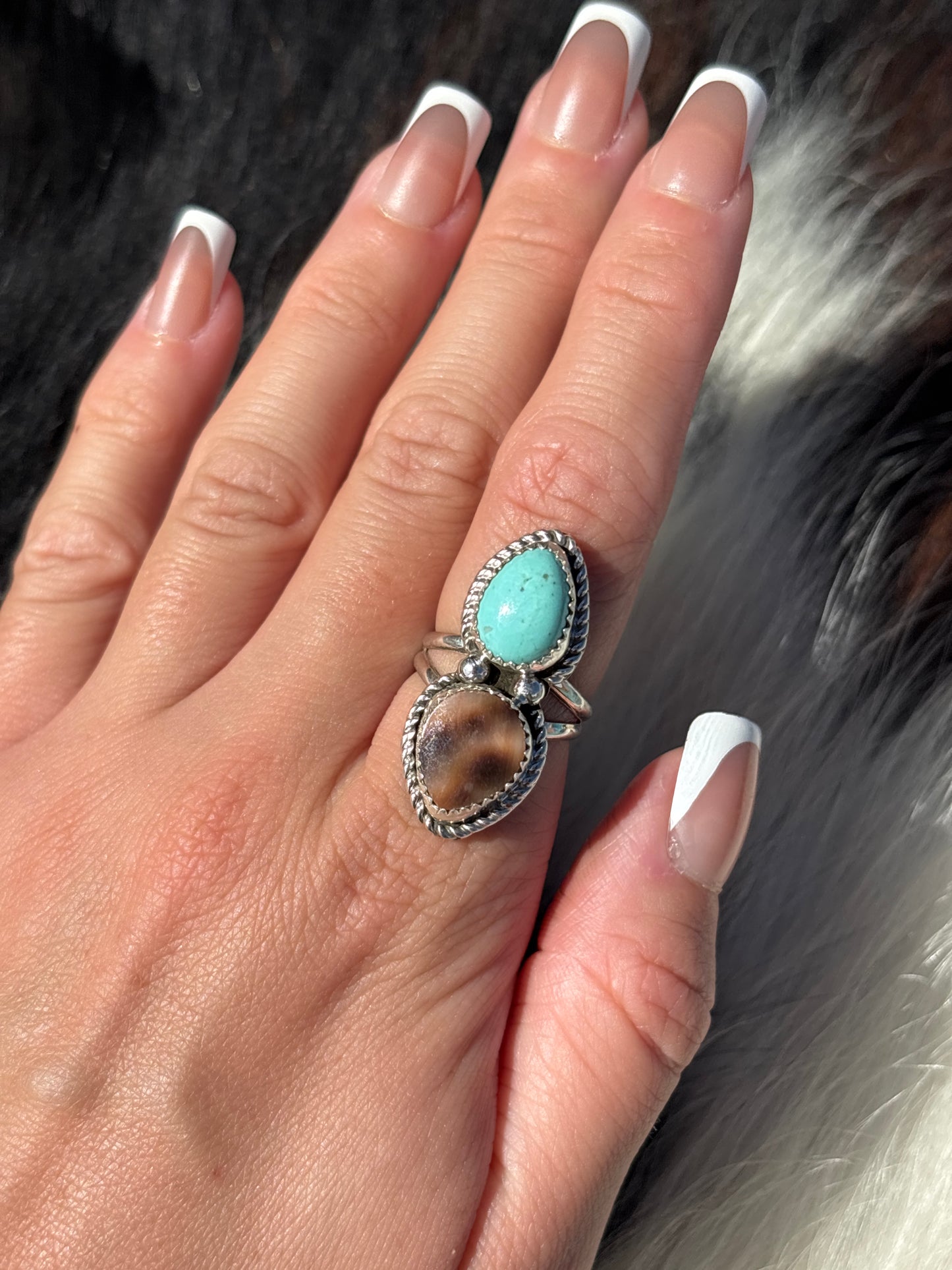 Native American, Hand-Made, Turquoise, Cowrie & Sterling Silver  Ring