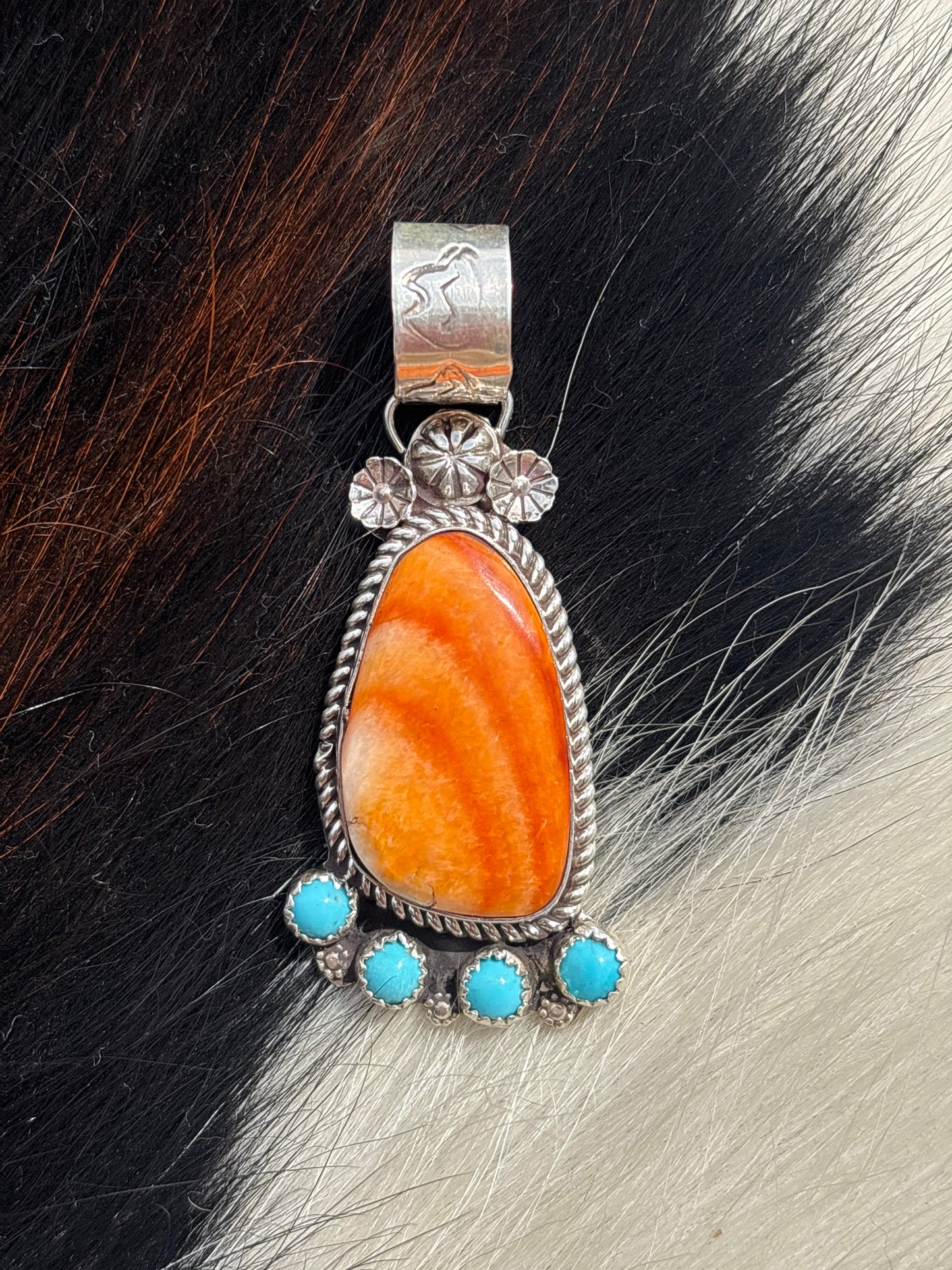 Native American, Hand-Made, Spiny Oyster, Turquoise & Sterling Silver Pendant