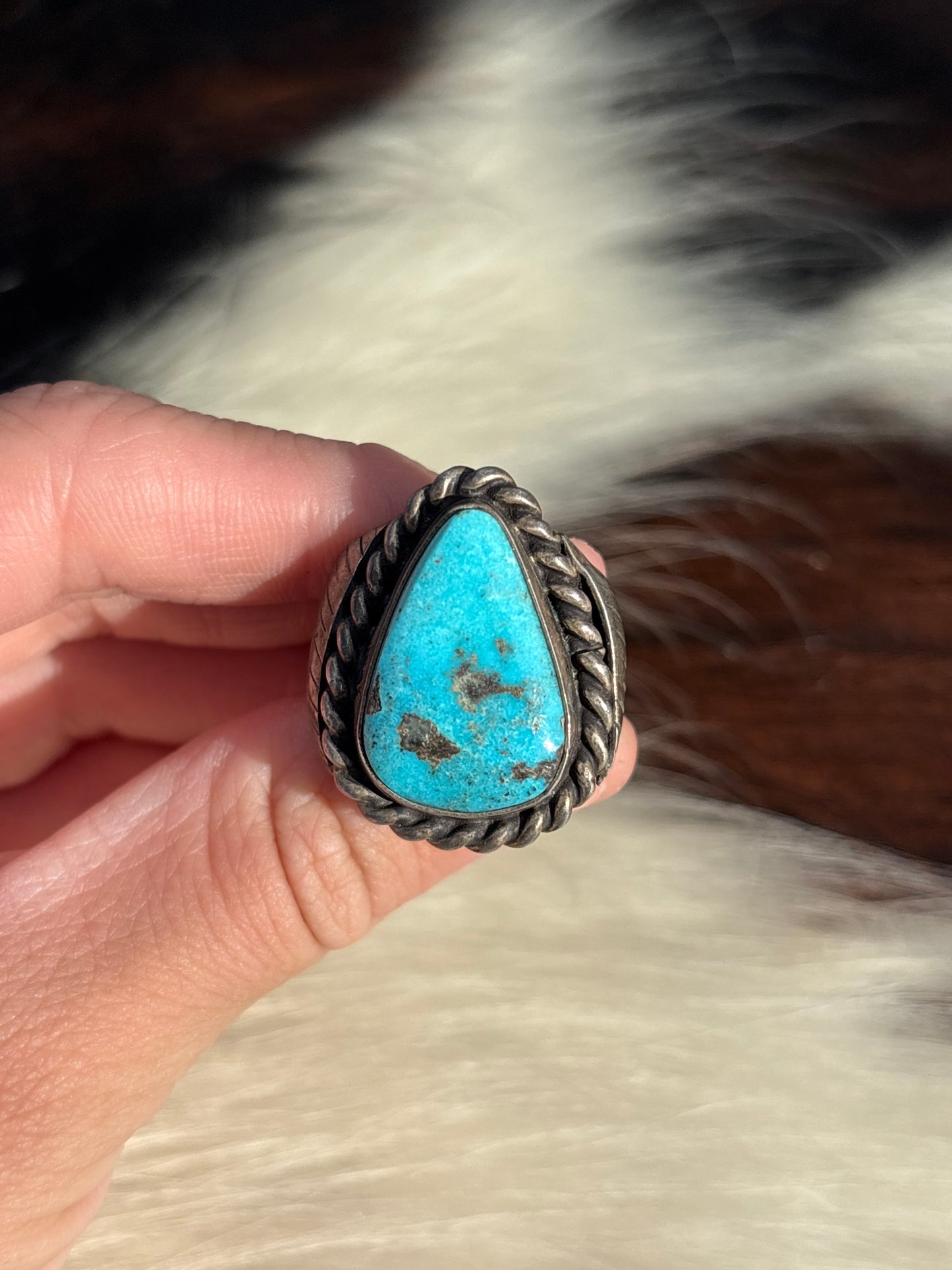 Mens Vintage Native American, Hand-Made, Turquoise & Sterling Silver Ring