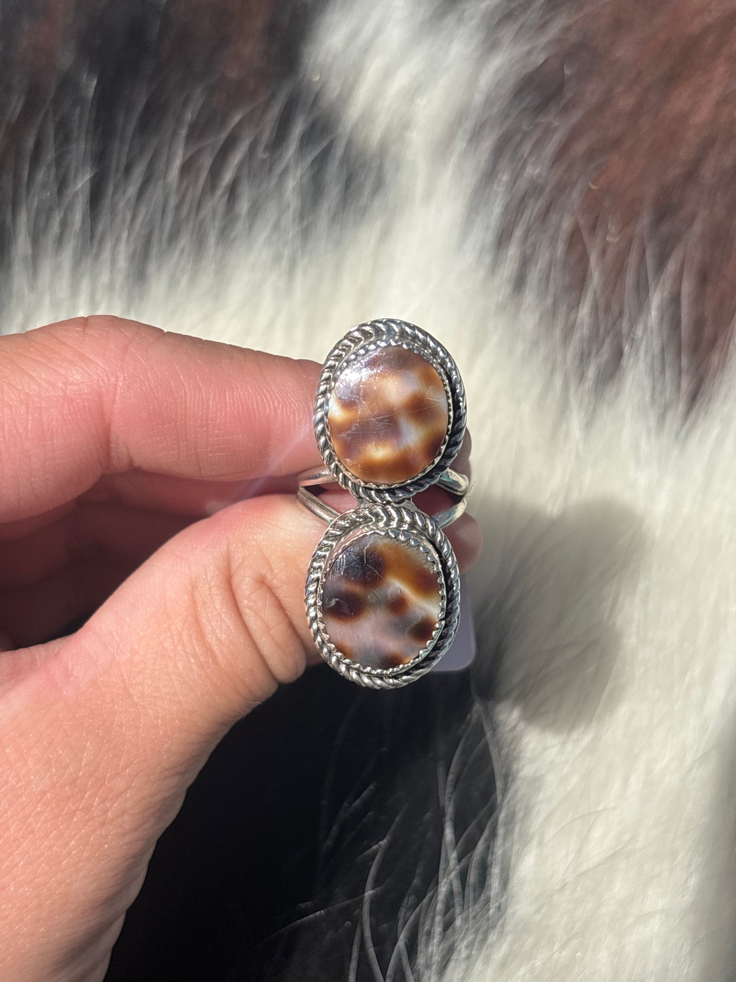 Native American, Hand-Made, Cowrie & Sterling Silver Ring